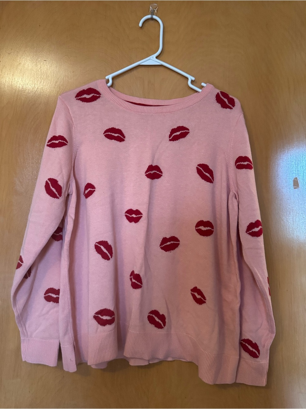 Apt. 9 Light Pink Sweater with Red Neckline